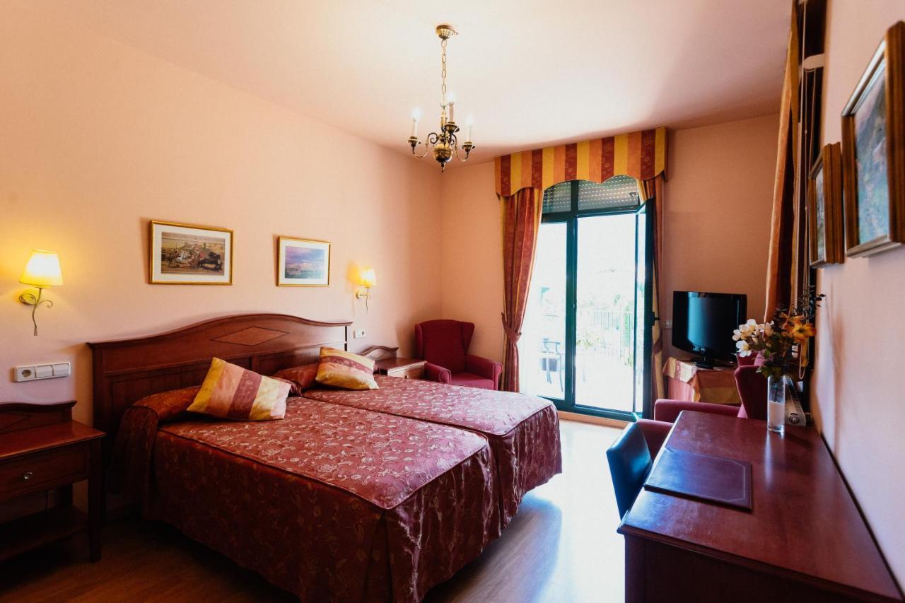 Hotel De Camprodon Esterno foto