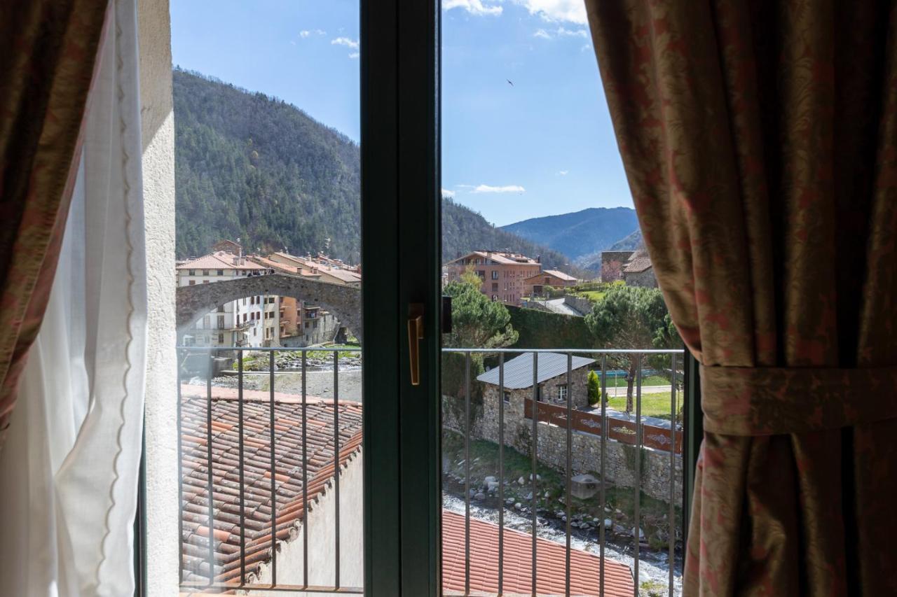 Hotel De Camprodon Esterno foto