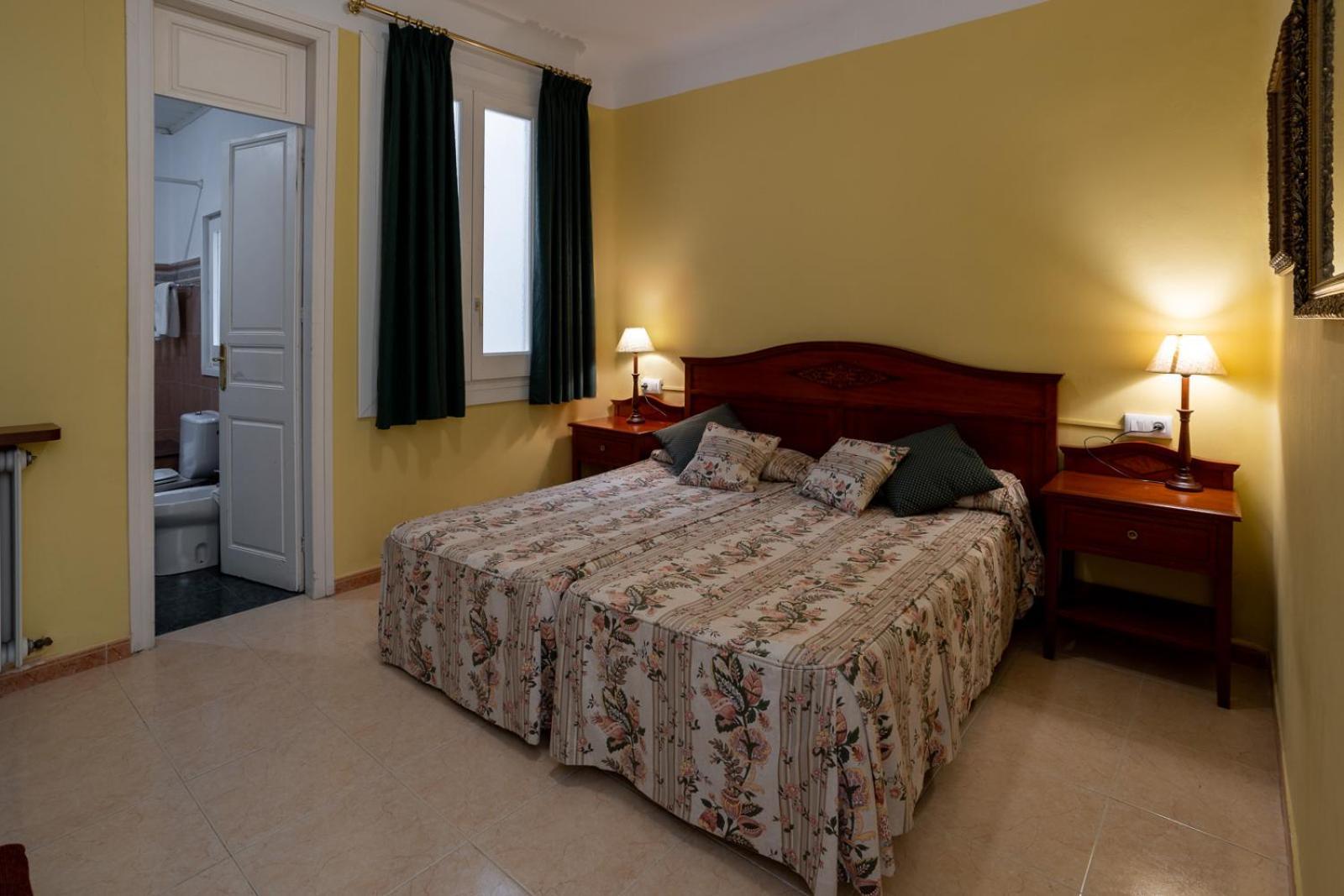 Hotel De Camprodon Esterno foto