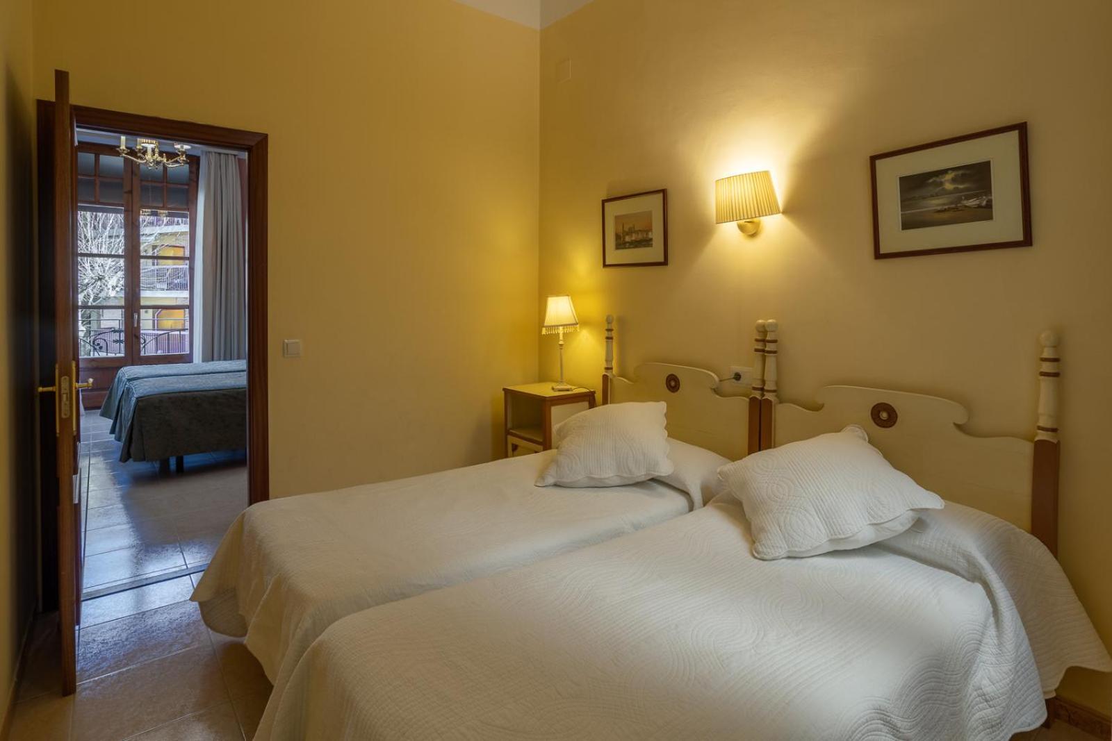 Hotel De Camprodon Esterno foto