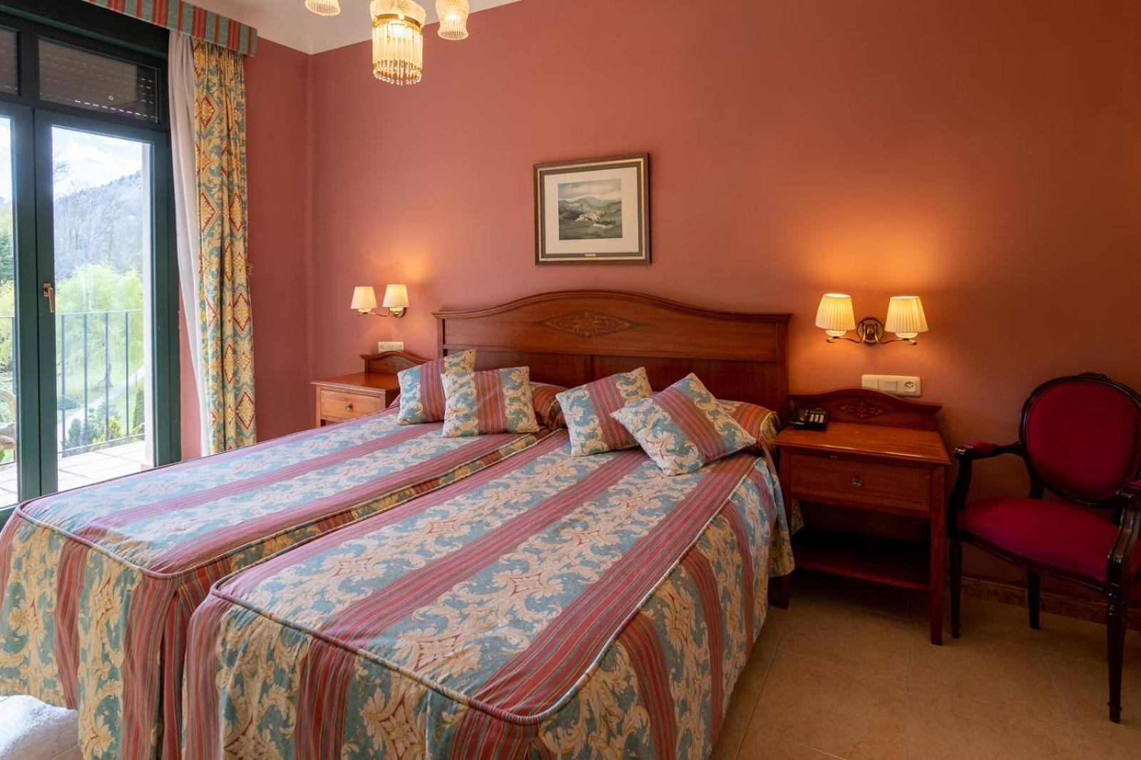 Hotel De Camprodon Esterno foto